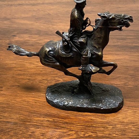 Trooper of the Plains by Frederic Remington Pure Bronze Collectible Sculpture - Picture 10 of 12